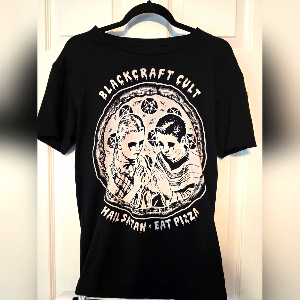 NWOT BlackCraft Cult Hail Satan Eat Pizza Small Tshirt.